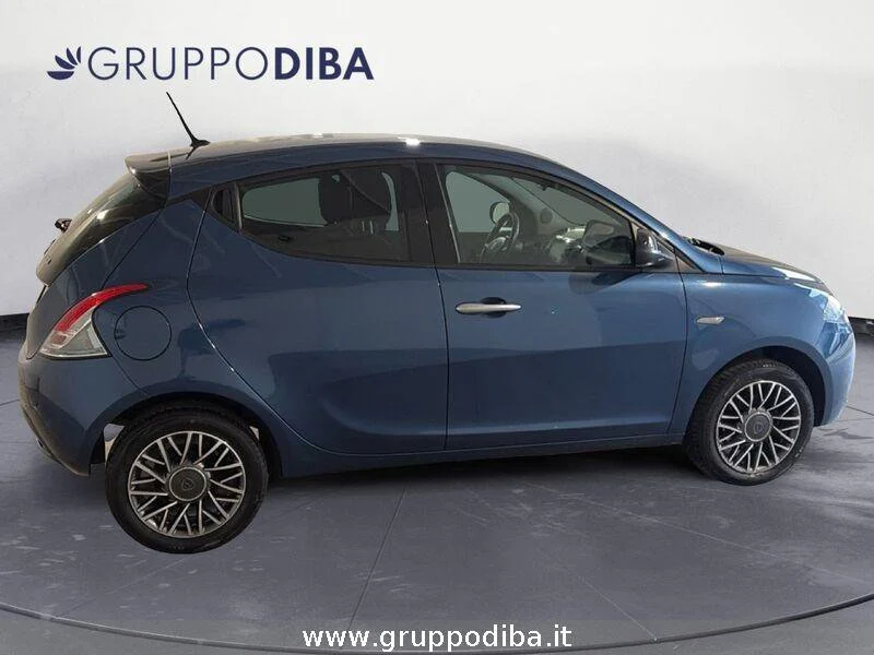 Lancia Ypsilon Ypsilon 1.0 firefly hybrid Gold Plus s&s 70cv 5p.t- Gruppo Diba