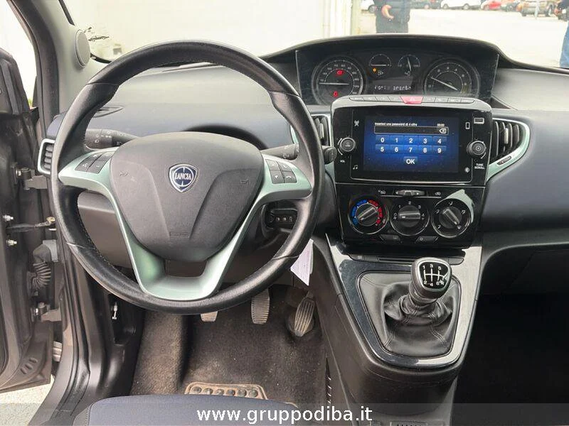 Lancia Ypsilon Ypsilon 1.0 firefly hybrid Gold Plus s&s 70cv 5p.t- Gruppo Diba
