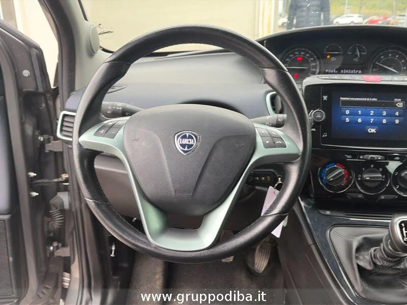 Lancia Ypsilon Ypsilon 1.0 firefly hybrid Gold Plus s&s 70cv 5p.t- Gruppo Diba