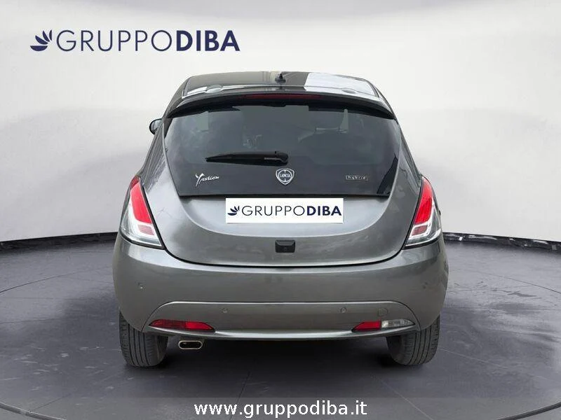 Lancia Ypsilon Ypsilon 1.0 firefly hybrid Gold Plus s&s 70cv 5p.t- Gruppo Diba