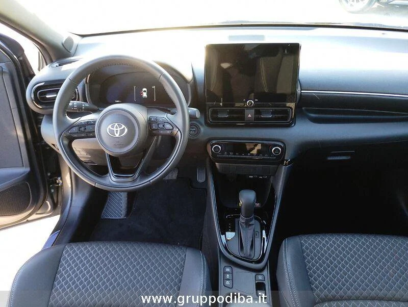 Toyota Yaris Yaris 1.5h 130 Lounge- Gruppo Diba