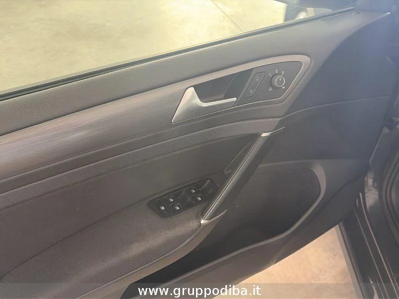 Volkswagen Golf Golf 5p 1.5 tgi Business 130cv dsg- Gruppo Diba