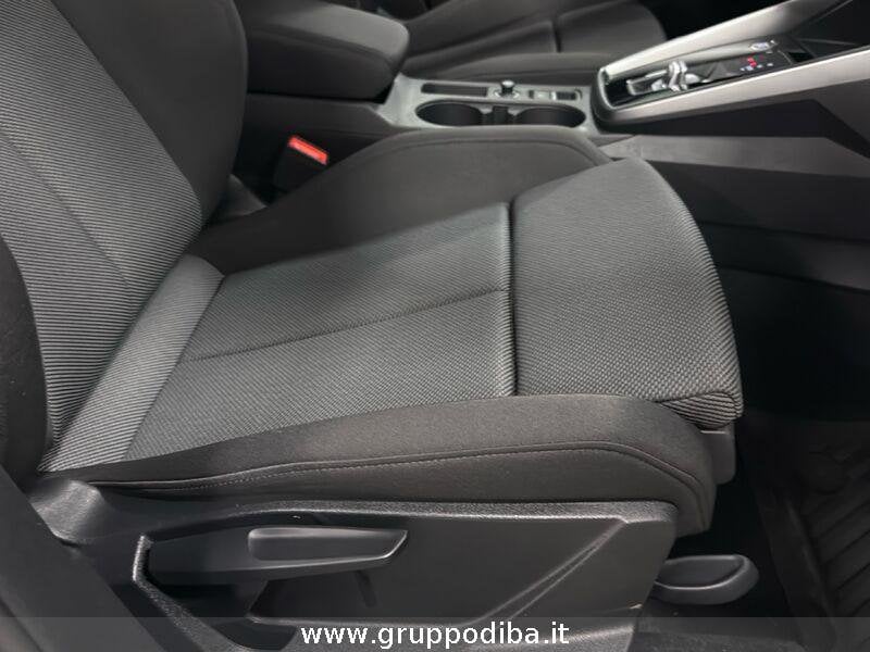 Audi A3 Sportback g-tron A3 Sportback 30 1.5 g-tron Business Advanced s-tro- Gruppo Diba
