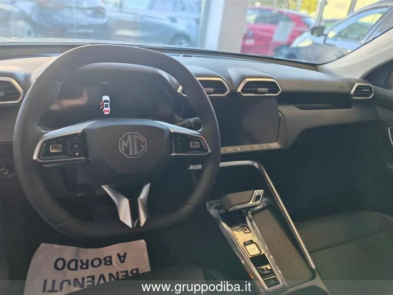 MG ZS 1.5L HEV LUX MY25.5 Green- Gruppo Diba