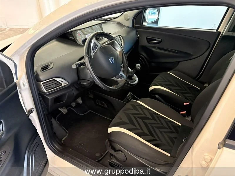 Lancia Ypsilon Ypsilon 1.3 mjt Platinum s&s 95cv my18- Gruppo Diba