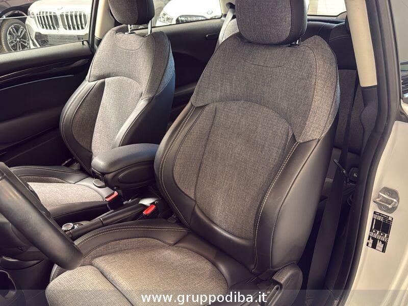 MINI 3 Porte Mini 3p 1.5 Cooper Classic Premium Mid Package aut- Gruppo Diba