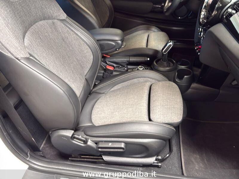 MINI 3 Porte Mini 3p 1.5 Cooper Classic Premium Mid Package aut- Gruppo Diba
