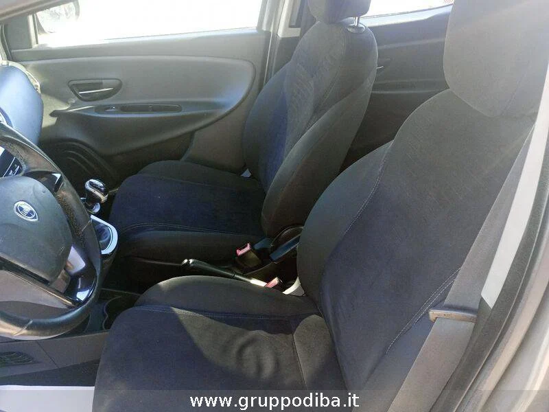 Lancia Ypsilon Ypsilon 1.2 8v Gold 69cv- Gruppo Diba