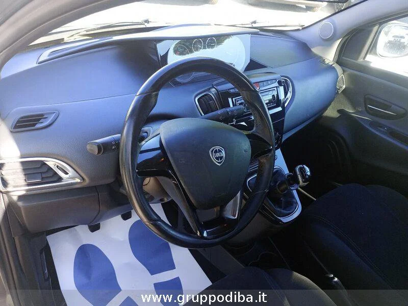 Lancia Ypsilon Ypsilon 1.2 8v Gold 69cv- Gruppo Diba