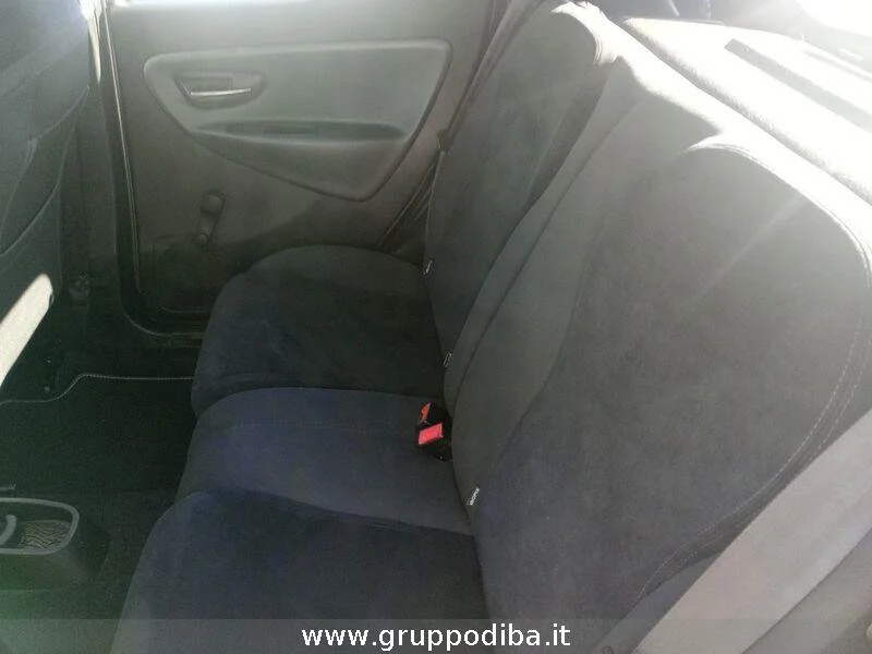 Lancia Ypsilon Ypsilon 1.2 8v Gold 69cv- Gruppo Diba