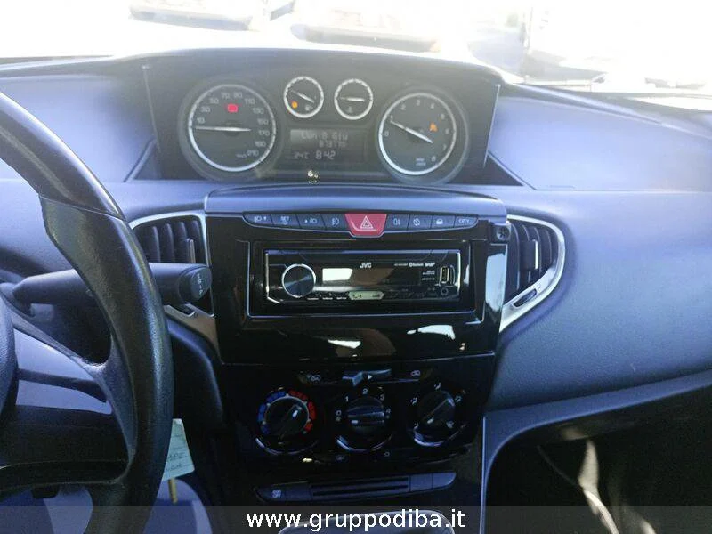 Lancia Ypsilon Ypsilon 1.2 8v Gold 69cv- Gruppo Diba