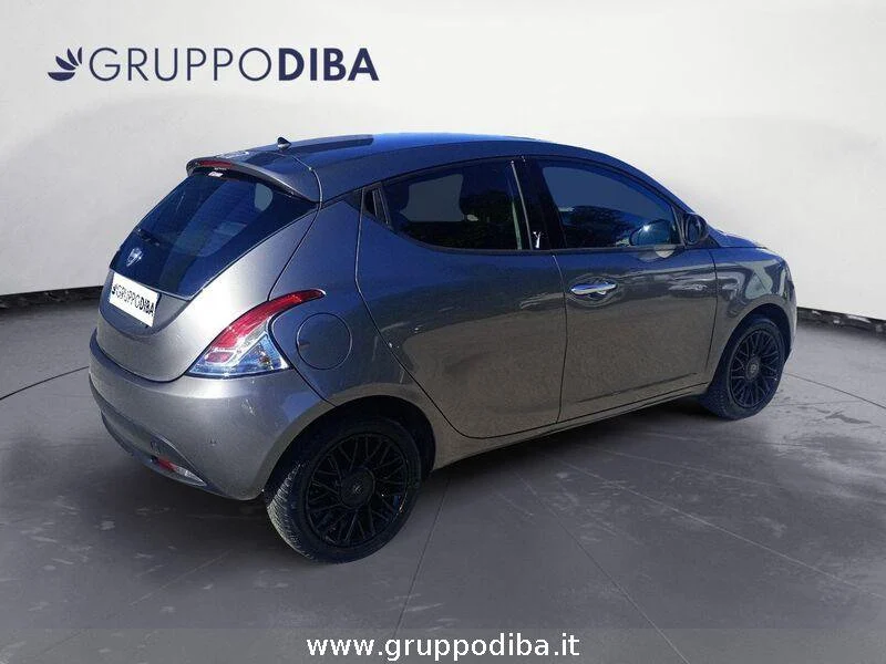 Lancia Ypsilon Ypsilon 1.2 8v Gold 69cv- Gruppo Diba