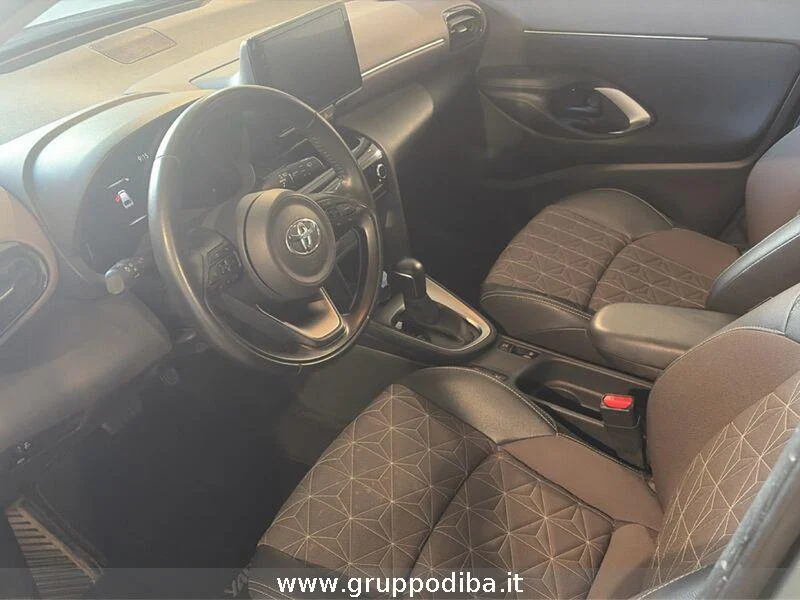 Toyota Yaris Cross Yaris Cross 1.5h Lounge fwd 116cv e-cvt- Gruppo Diba