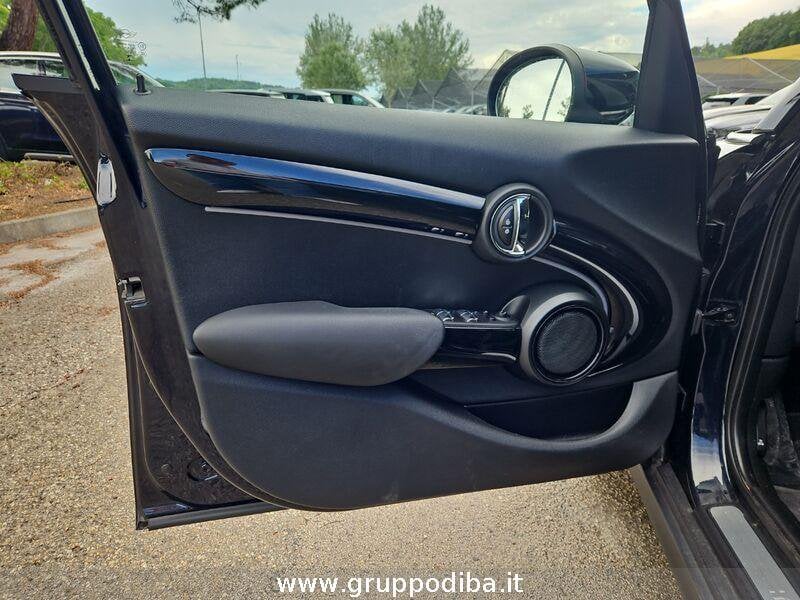 MINI 5 Porte Mini 5p 1.5 Cooper Classic auto- Gruppo Diba