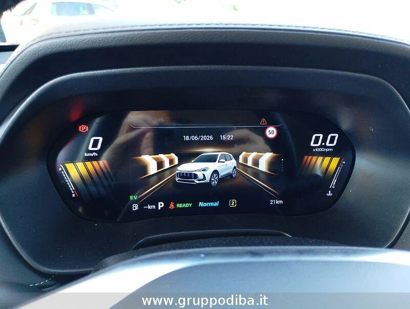 MG ZS 1.5L HEV LUX MY25.5 Red- Gruppo Diba