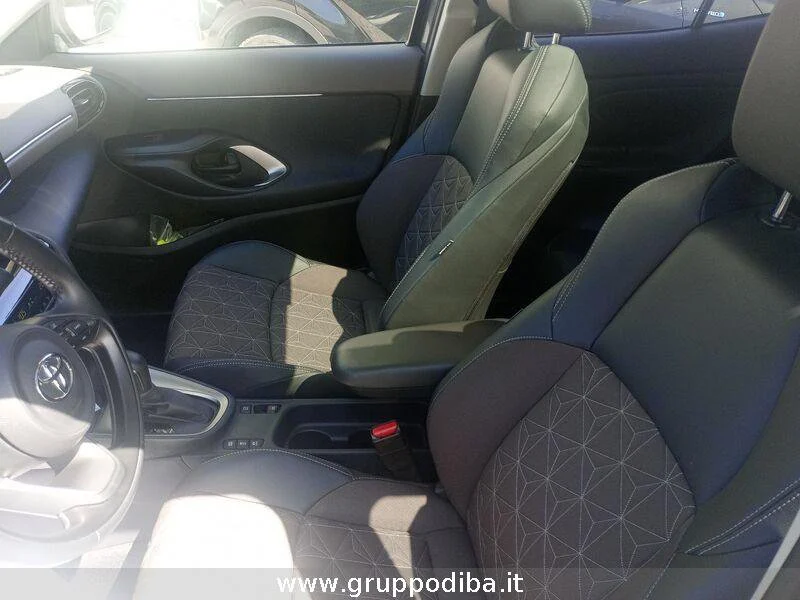 Toyota Yaris Cross Yaris Cross 1.5h Lounge fwd 116cv e-cvt- Gruppo Diba