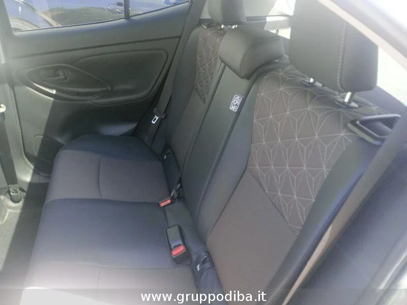 Toyota Yaris Cross Yaris Cross 1.5h Lounge fwd 116cv e-cvt- Gruppo Diba