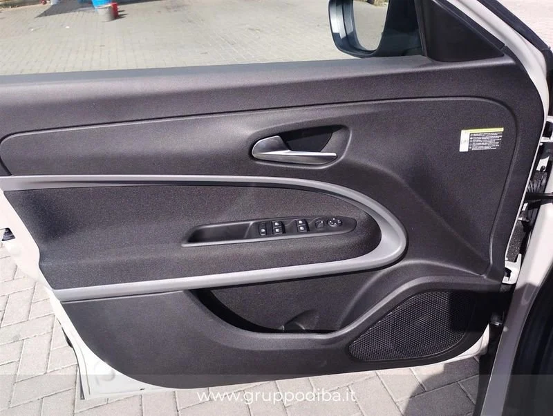Jeep Avenger Avenger E-Hybrid Avenger Longitude 1.2 110cv Dct M- Gruppo Diba