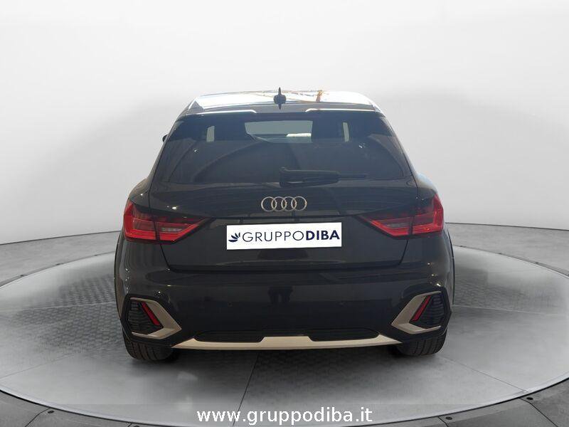 Audi A1 Citycarver A1 Citycarver 30 1.0 tfsi Admired 110cv s-tronic- Gruppo Diba