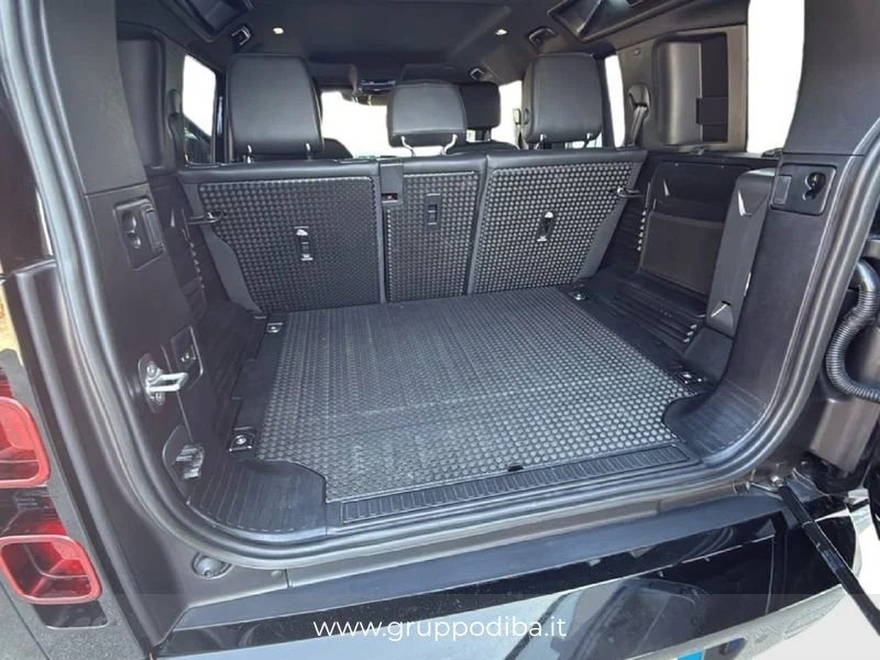 Land Rover Defender Defender 110 3.0d i6 mhev SE awd 200cv auto- Gruppo Diba