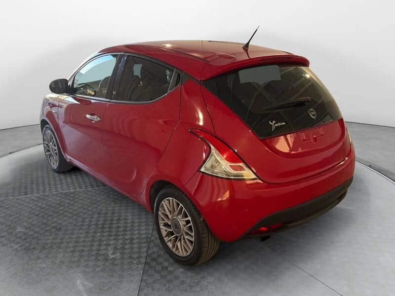 Lancia Ypsilon 0.9 t.air gold s&s 85cv- Gruppo Diba