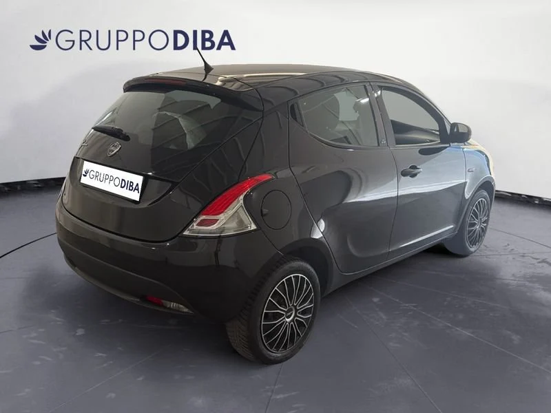 Lancia Ypsilon Ypsilon 1.2 Platinum s&s 69cv my19- Gruppo Diba