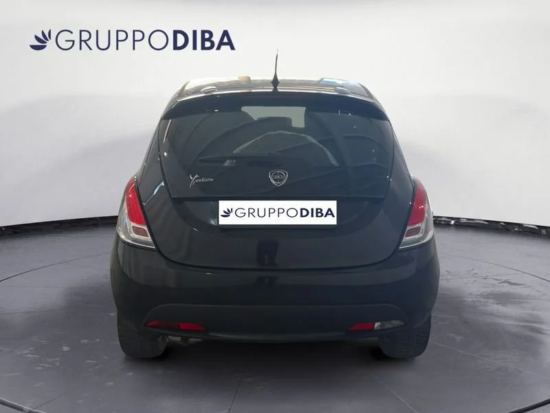 Lancia Ypsilon Ypsilon 1.2 Platinum s&s 69cv my19- Gruppo Diba