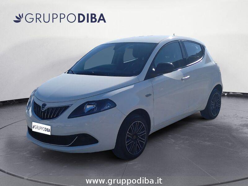 Lancia Ypsilon Ypsilon 1.0 firefly hybrid Silver s&s 70cv 5p.ti- Gruppo Diba