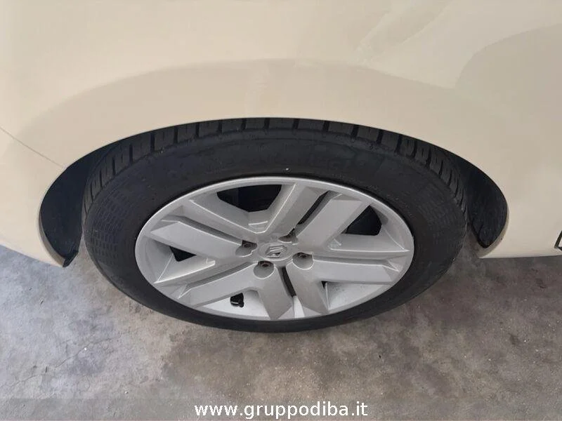 Renault Clio Clio 1.2 16v Duel 75cv- Gruppo Diba