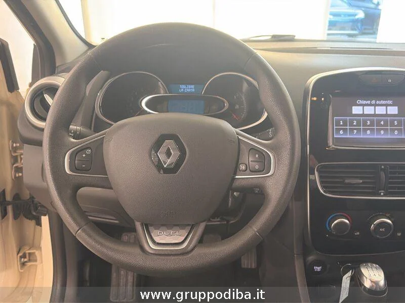 Renault Clio Clio 1.2 16v Duel 75cv- Gruppo Diba