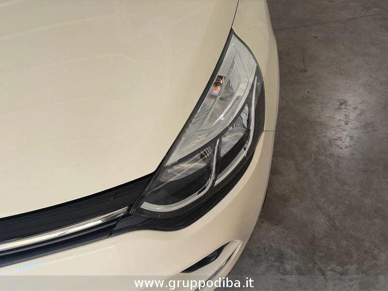 Renault Clio Clio 1.2 16v Duel 75cv- Gruppo Diba