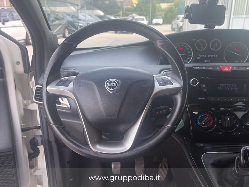 Lancia Ypsilon 1.2 8v platinum s&s 69cv e6- Gruppo Diba