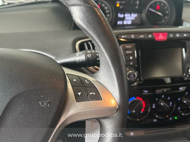 Lancia Ypsilon Ypsilon 1.2 Gold s&s 69cv my19- Gruppo Diba