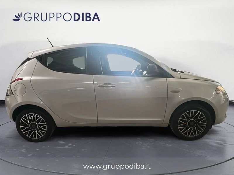 Lancia Ypsilon Ypsilon 1.2 Gold s&s 69cv my19- Gruppo Diba