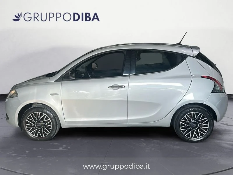 Lancia Ypsilon Ypsilon 1.2 Gold s&s 69cv my19- Gruppo Diba