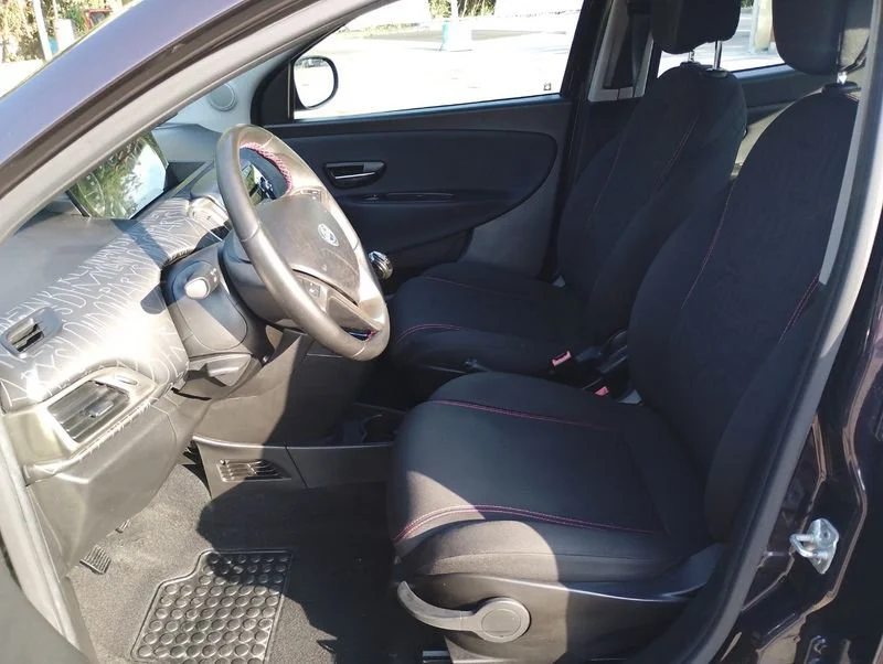 Lancia Ypsilon 0.9 t.air elefantino ecochic metano 80cv- Gruppo Diba