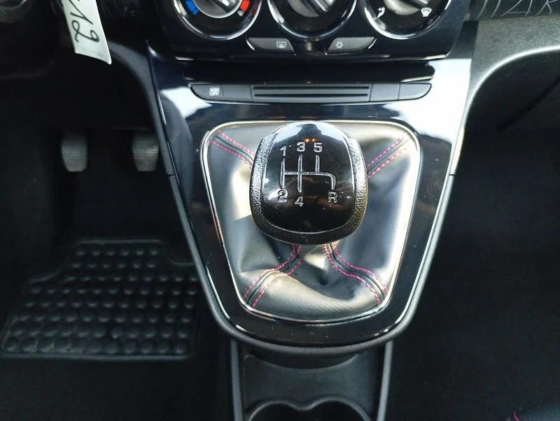 Lancia Ypsilon 0.9 t.air elefantino ecochic metano 80cv- Gruppo Diba