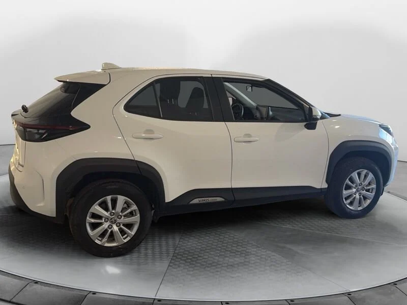 Toyota Yaris Cross Yaris Cross 1.5h Business fwd 116cv e-cvt- Gruppo Diba