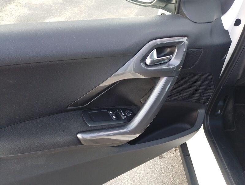 Peugeot 2008 2008 1.6 bluehdi Active 100cv- Gruppo Diba