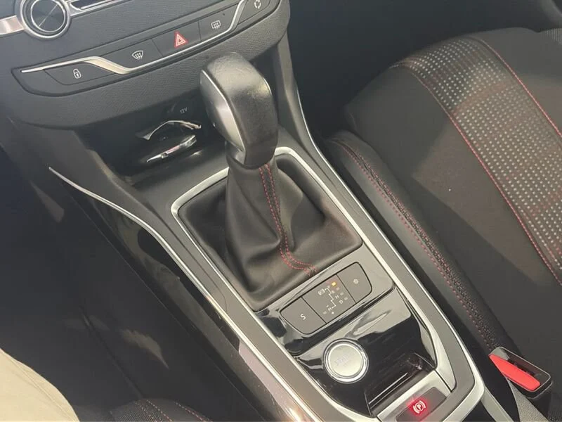 Peugeot 308 308 5p 1.2 puretech t Gt Line s&s 130cv eat6- Gruppo Diba