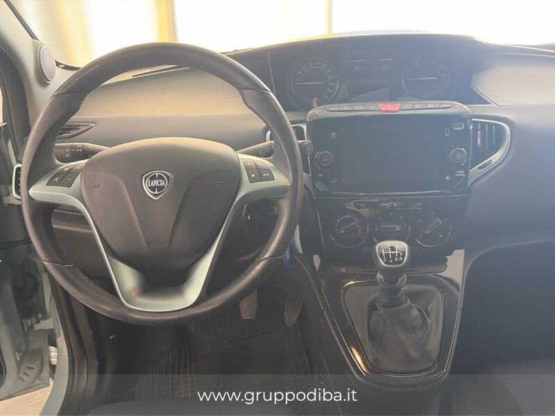 Lancia Ypsilon Ypsilon 1.0 firefly hybrid Gold Plus s&s 70cv 5p.t- Gruppo Diba