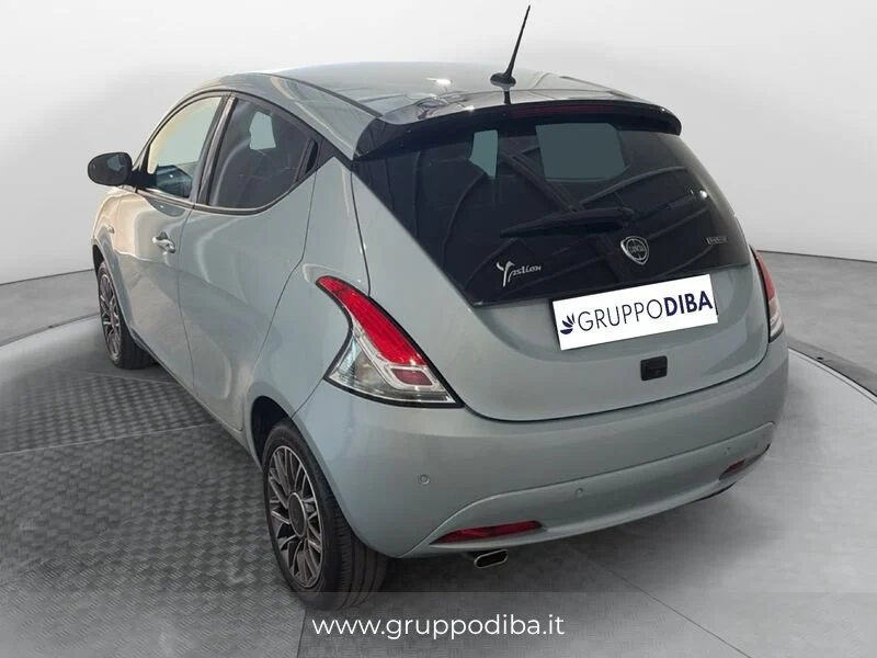 Lancia Ypsilon Ypsilon 1.0 firefly hybrid Gold Plus s&s 70cv 5p.t- Gruppo Diba
