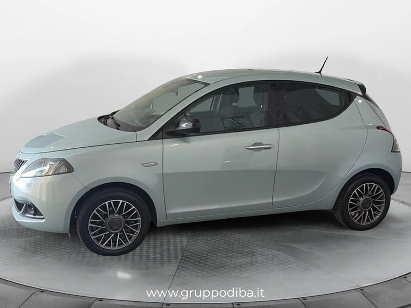 Lancia Ypsilon Ypsilon 1.0 firefly hybrid Gold Plus s&s 70cv 5p.t- Gruppo Diba