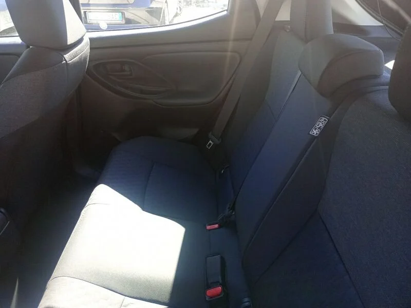 Toyota Yaris Yaris 1.5h Trend- Gruppo Diba
