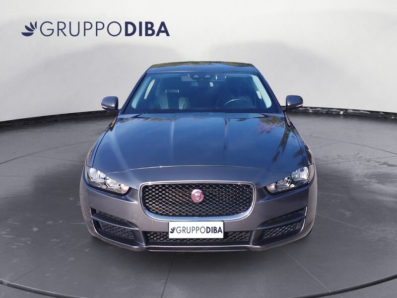 Jaguar XE XE 2.0d Pure 180cv auto- Gruppo Diba