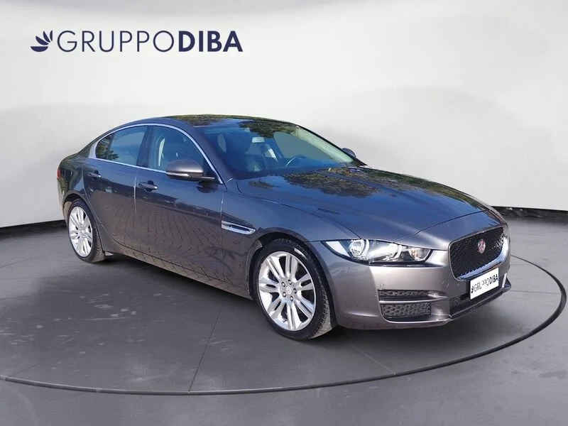 Jaguar XE XE 2.0d Pure 180cv auto- Gruppo Diba
