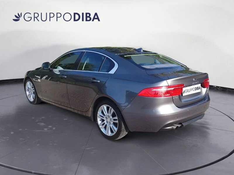 Jaguar XE XE 2.0d Pure 180cv auto- Gruppo Diba
