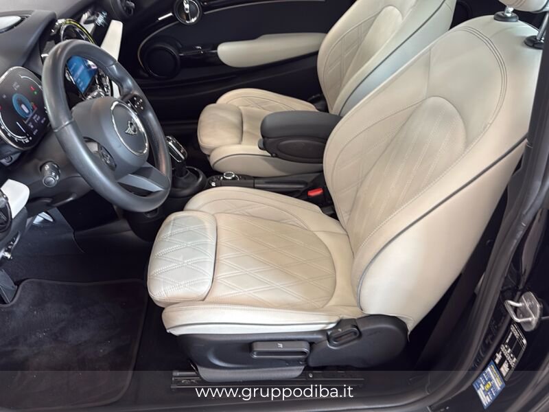MINI Cooper 3 porte Mini 3p 1.5 Cooper Camden Premium Plus Package aut- Gruppo Diba