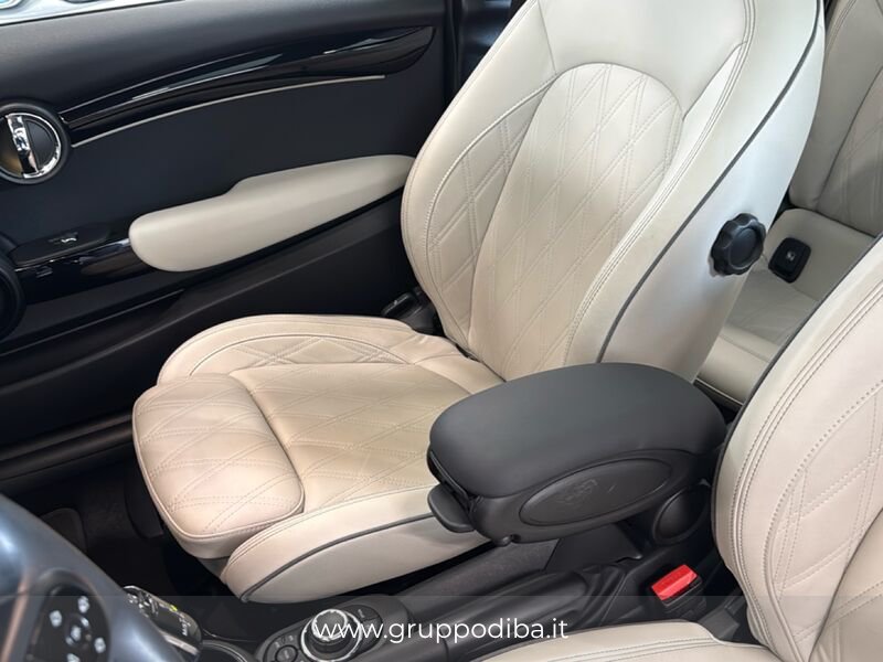 MINI Cooper 3 porte Mini 3p 1.5 Cooper Camden Premium Plus Package aut- Gruppo Diba