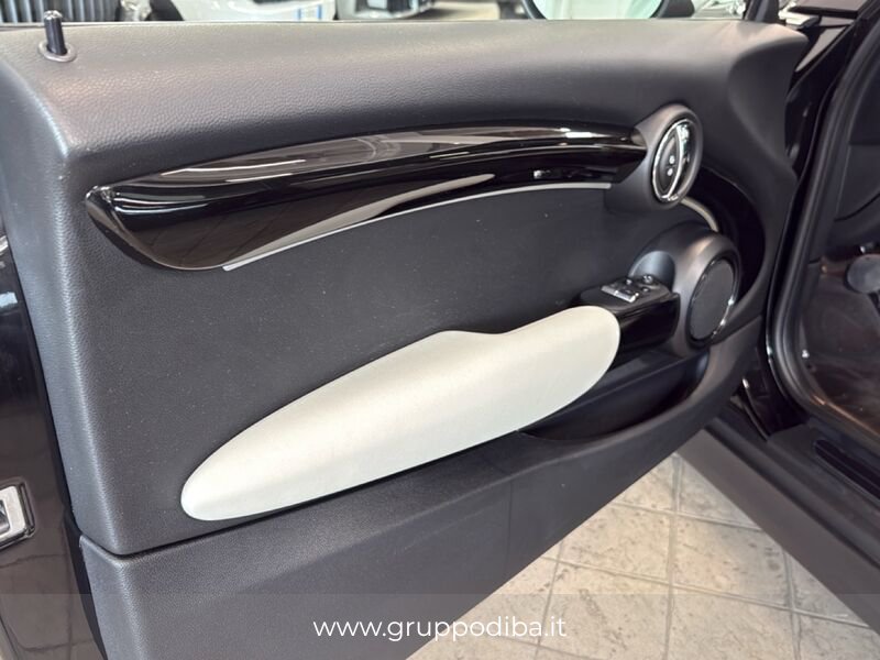 MINI Cooper 3 porte Mini 3p 1.5 Cooper Camden Premium Plus Package aut- Gruppo Diba